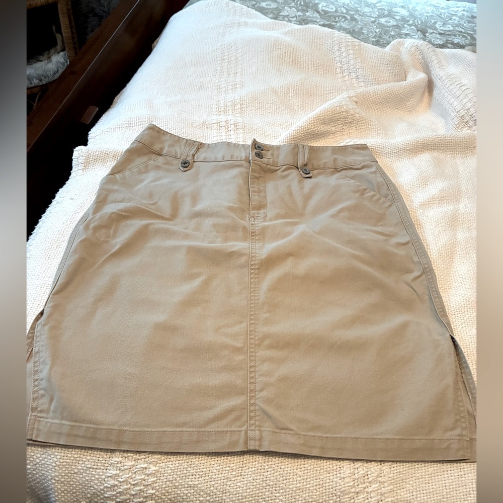 Sonoma Women's A-Line Skirt in Tan